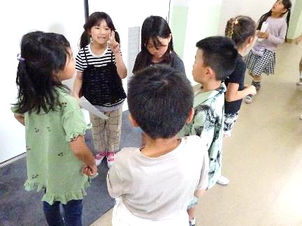 学校探検お手伝い08
