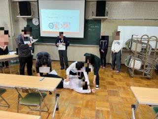 写真：4月8日　教職員研修2