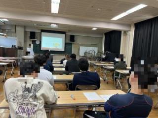 写真：4月8日　教職員研修1