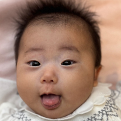 写真：赤ちゃん　さら