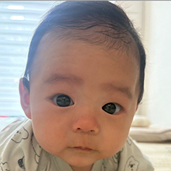 写真：赤ちゃん　とおり
