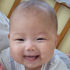 写真:赤ちゃん みく