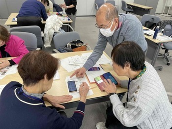 講座風景　グループワーク