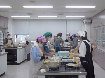 写真：研修会の様子1