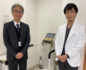 写真：八尾市保健所長、医療法人治心会　なかむらクリニック院長