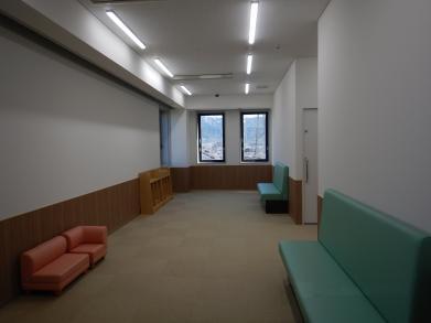 写真:4階相談室待合