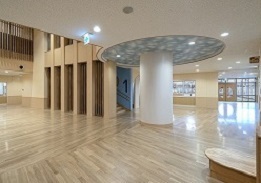 写真:1階エントランス