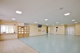 写真:1階玄関