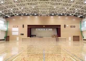写真:屋内運動場