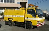 写真：高圧洗浄車（ハイプレ）