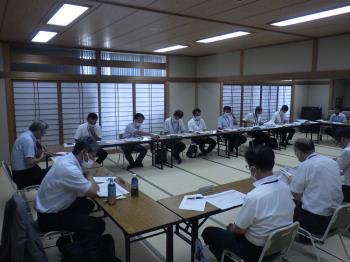 写真:会議の様子その1