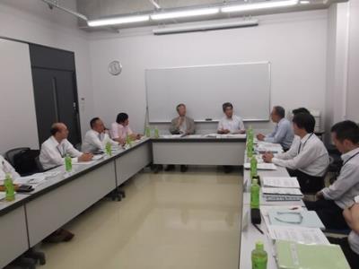 写真:会議の様子その1
