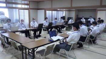 写真:会議の様子その1
