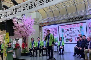 写真：大松市長　イベントでの様子2