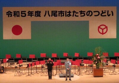 写真：大松市長　イベントでの様子1
