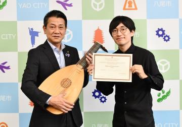 写真：大松市長　イベントでの様子3