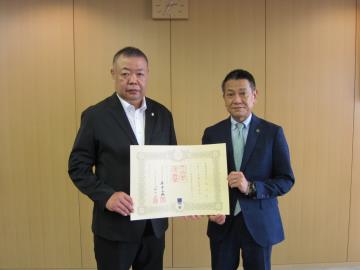 写真：大松市長　イベントでの様子4