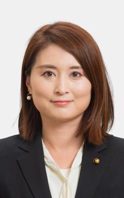 写真：川上　舞　議員