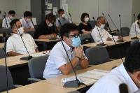 写真：議員のコンプライアンス　熱心に講義を受講(2)