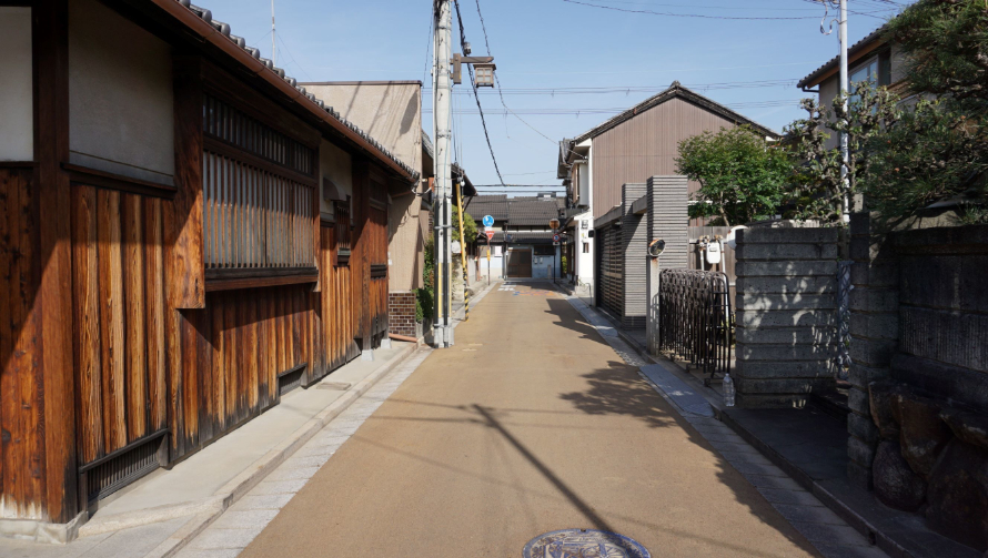 写真:令和2年度の実績 美装化施工後の舗装の様子