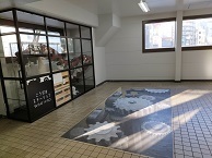 写真：展示ギャラリー「こうばのステーションWAO!YAO」1