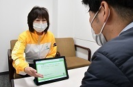 写真：案内の様子