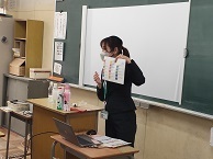 写真：環境講座「プラスチック包装容器と花王の取り組みについて」2
