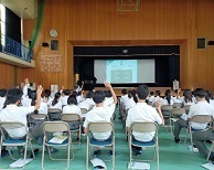 写真：中学生向け金融・保険教育2
