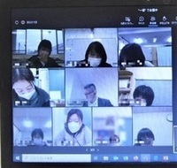 写真:事例報告の様子