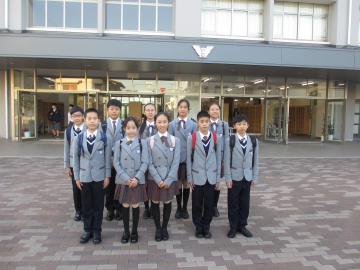 写真：中学校訪問2