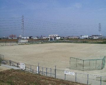 写真：福万寺町市民運動広場外観