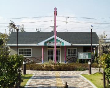 写真：志紀テニス場外観