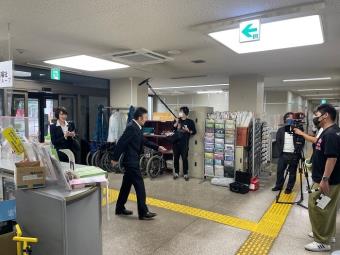 写真：社会福祉会館での撮影