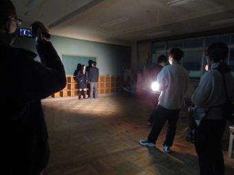 写真：旧北高安小学校での撮影風景3