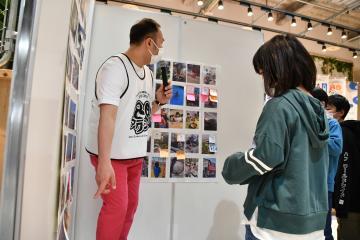 写真：みんなの意見をきいてみよう1