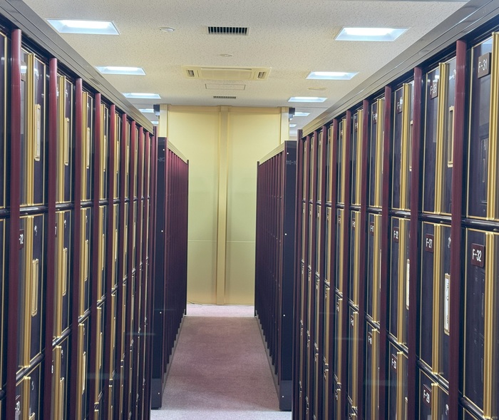 写真：納骨壇内の大きさ
