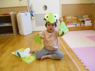写真：2歳児　カマキリ仮装