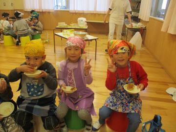 写真：5歳児　おせんべい