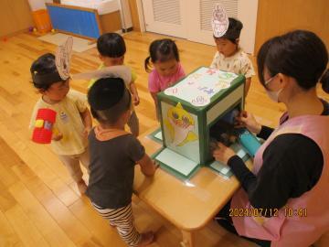 写真：1歳児　わにわにパニック