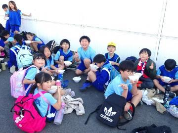 写真：炊き出し5