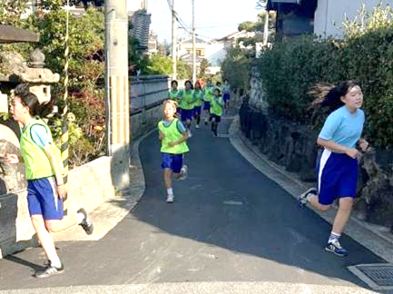 声援を受けて23