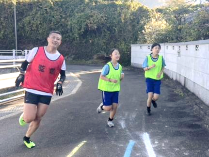 声援を受けて25