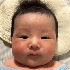 写真：赤ちゃん　ひより