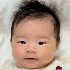 写真：赤ちゃん　せな