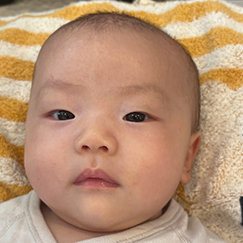 写真：赤ちゃん　ほのか