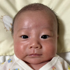 写真：赤ちゃん　えいと