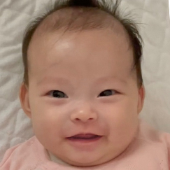 写真：赤ちゃん　えな