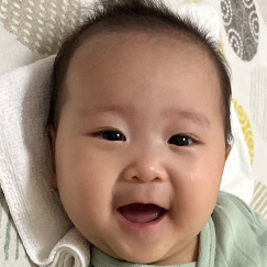 写真：赤ちゃん　めい