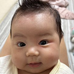 写真：赤ちゃん　さら