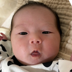 写真：赤ちゃん　りん